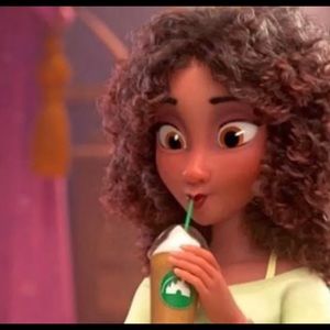 Meet your Posher, Natasha